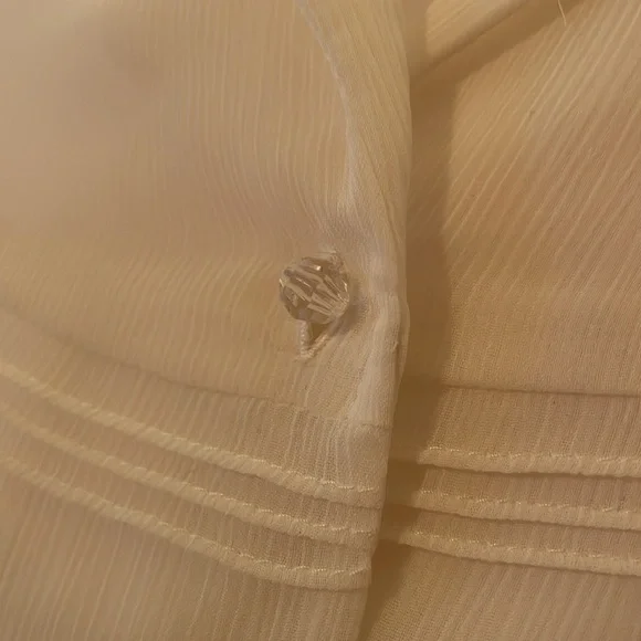 Women’s Cap Sleeve See-Through Cream Top - Picture 4 of 5